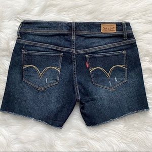Levi’s Midi Jean Shorts Size 3